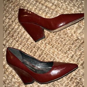 Burgundy Patent Block Hidden Heel Pointed Toe Size 9